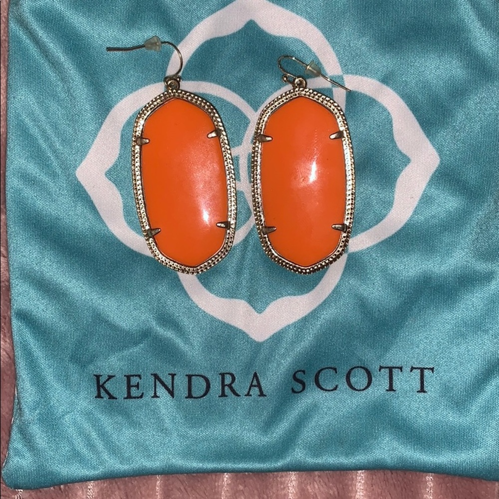 Kendra Scott Danielle Earrings